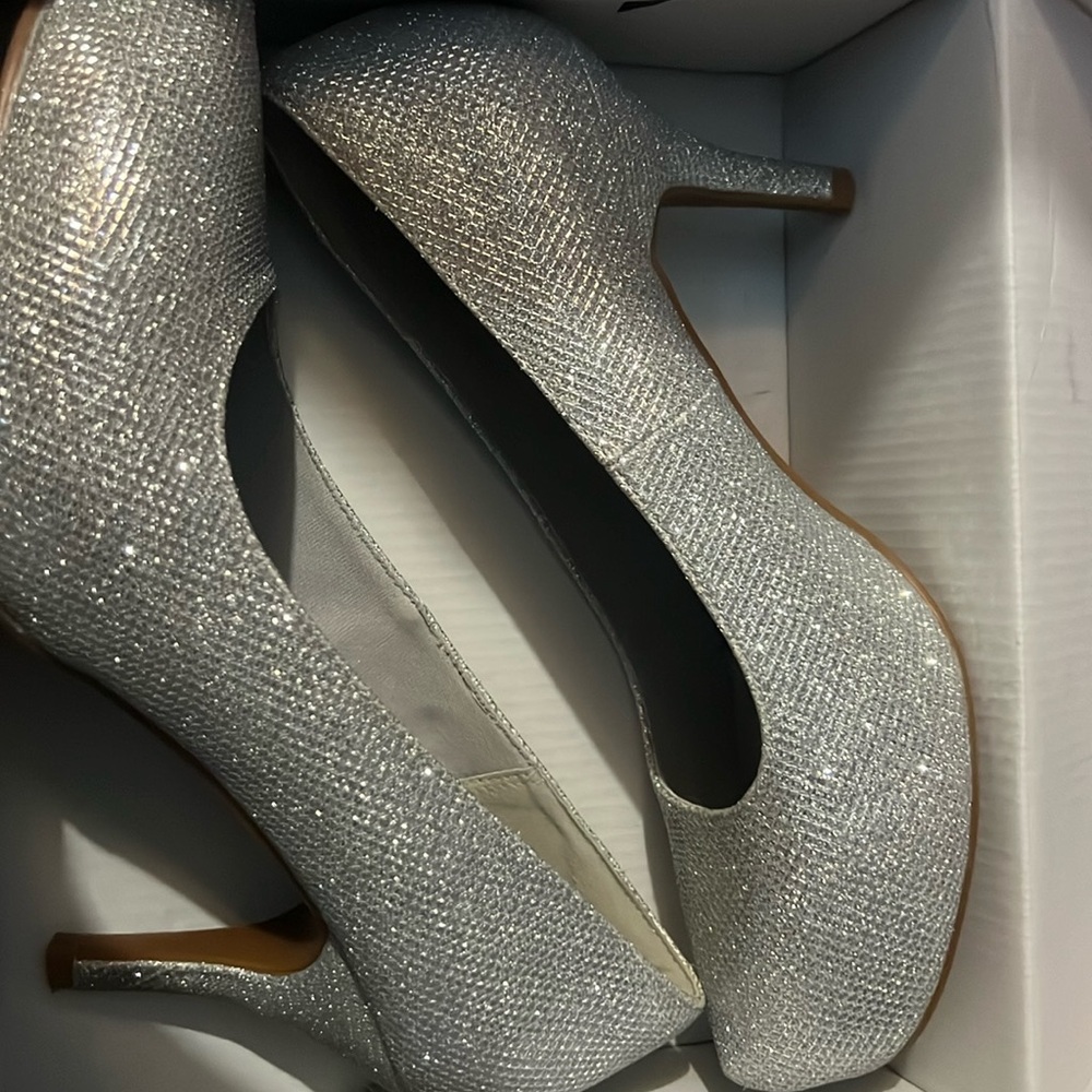Sliver heels